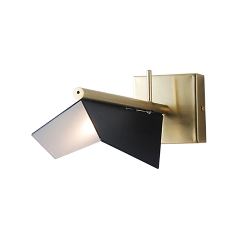 Lampa balla seomra cruinnithe