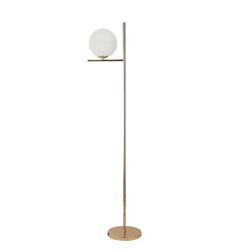 Lampa Urlár Seomra Taispeána